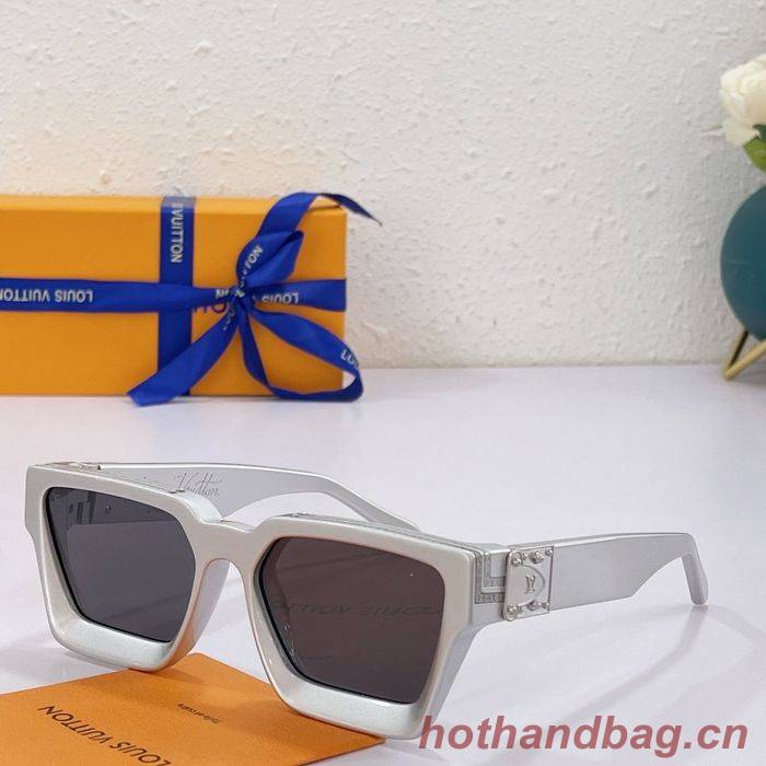Louis Vuitton Sunglasses Top Quality LVS01330